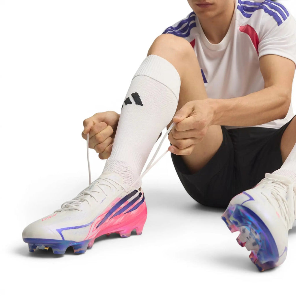 F50 Hyperfast Elite FG Control or Chaos - Blanc/Violet/Solar Turbo