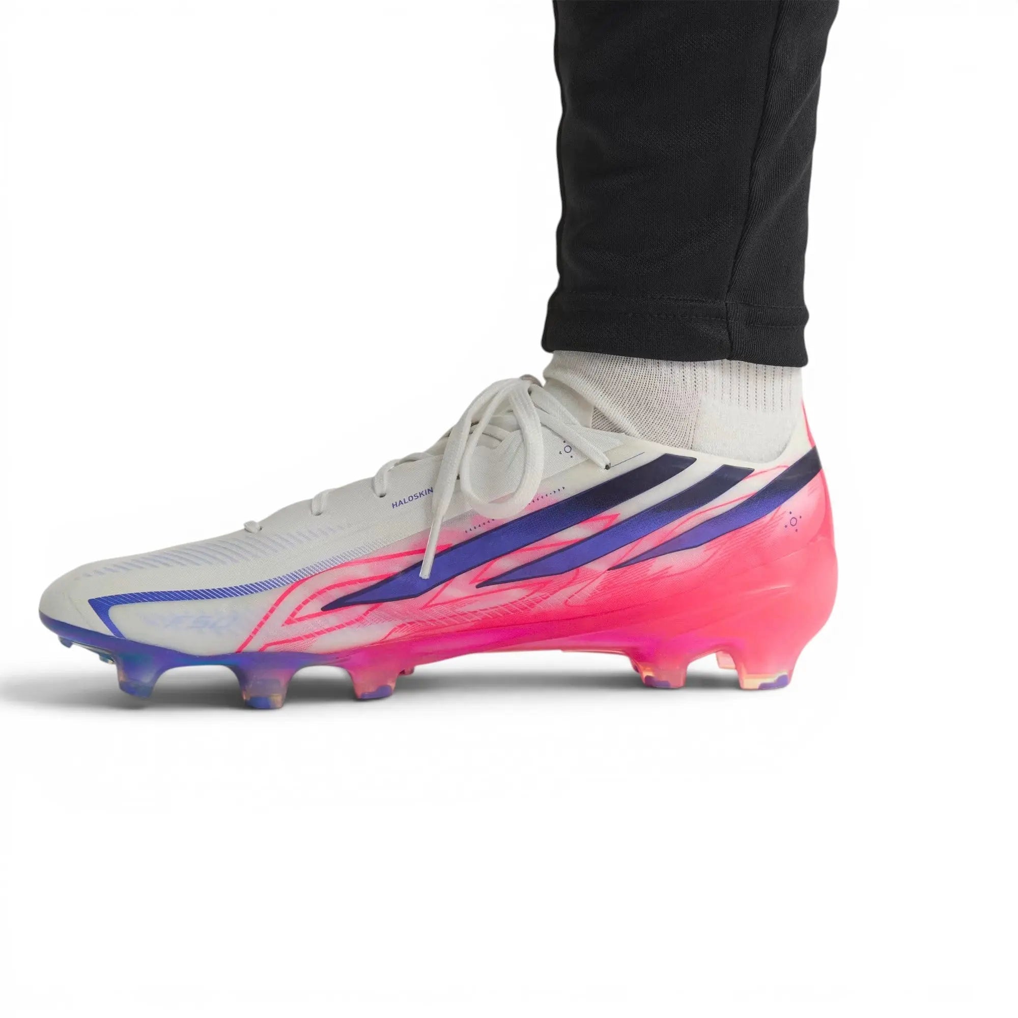 F50 Hyperfast Elite FG Control or Chaos - Blanc/Violet/Solar Turbo