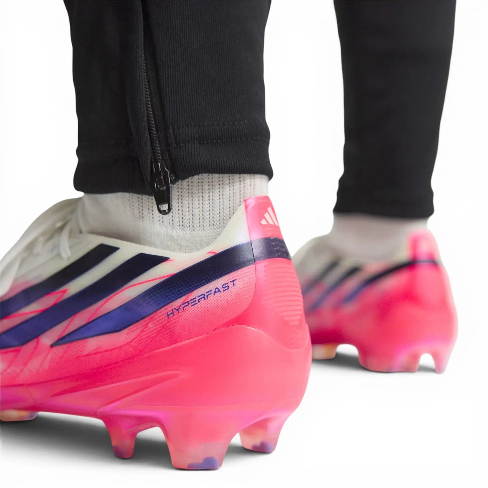 F50 Hyperfast Elite FG Control or Chaos - Blanc/Violet/Solar Turbo