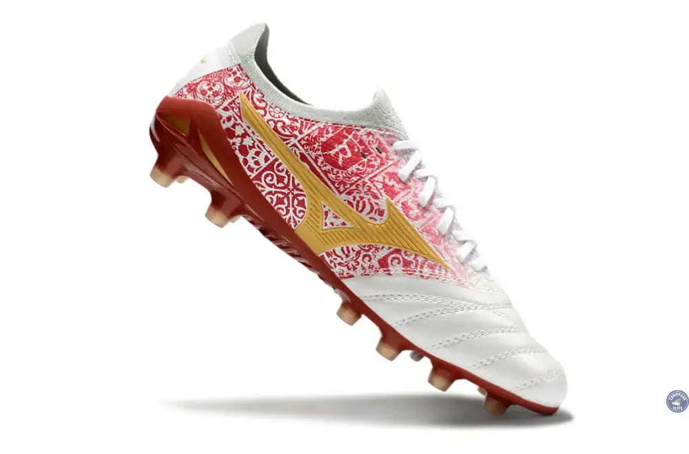 Morelia Neo 4 Beta FG/AG Sergio Ramos 4 Vol. lll - Blanc/Doré/Rouge ÉDITION LIMITÉE