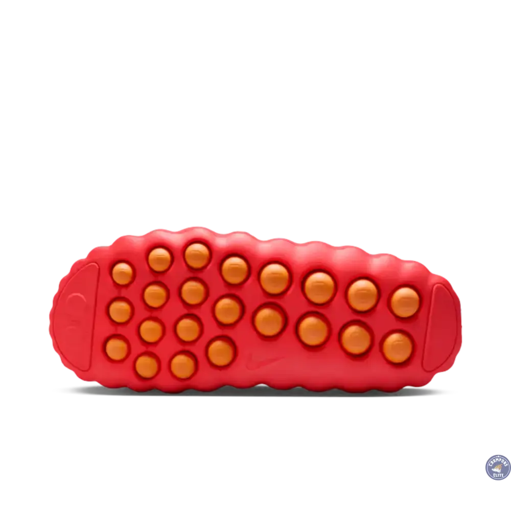 Nike Mind 001 - Solar Red