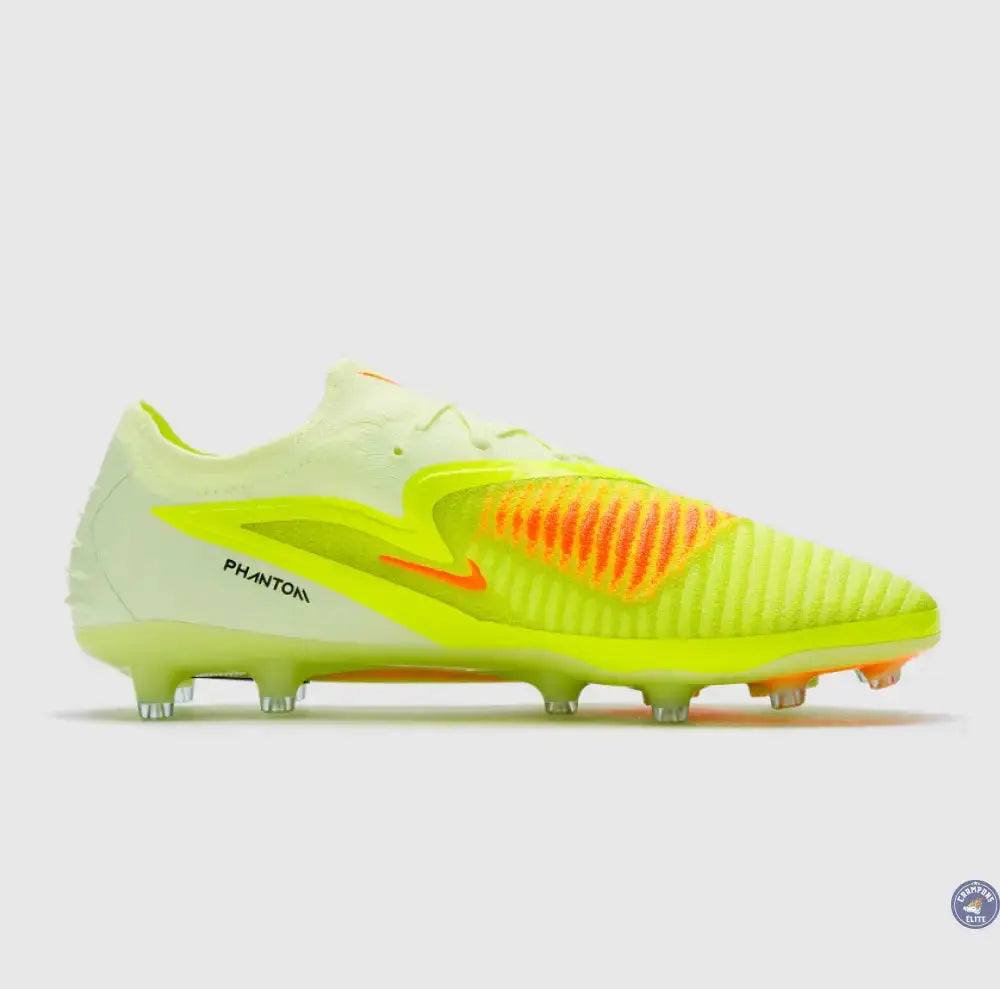 Phantom 6 Elite Low Cut AG Max Voltage - Vert/Noir/Orange