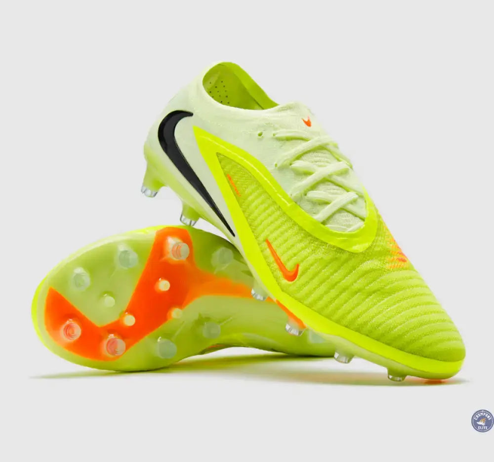 Phantom 6 Elite Low Cut AG Max Voltage - Vert/Noir/Orange